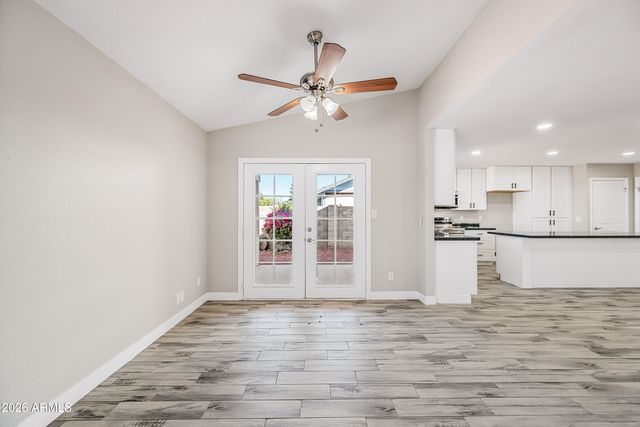 6112 W SAINT MORITZ Lane, Glendale, AZ 85306