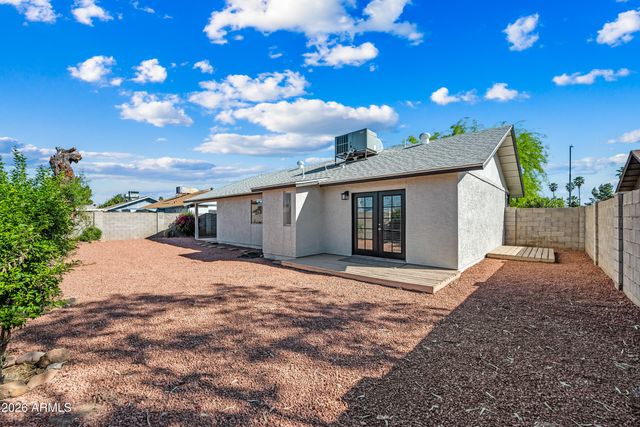 6112 W SAINT MORITZ Lane, Glendale, AZ 85306