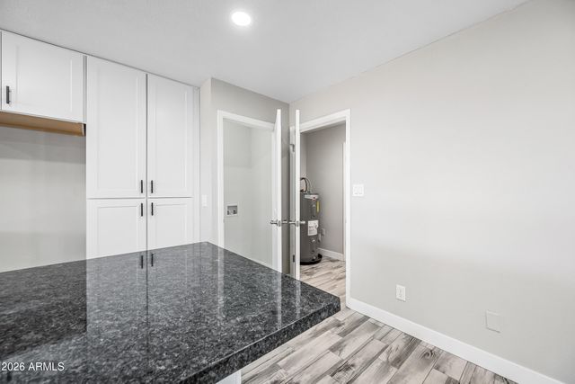 6112 W SAINT MORITZ Lane, Glendale, AZ 85306