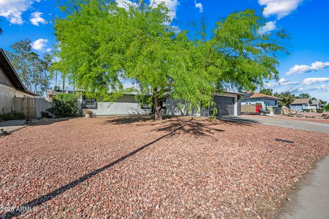 6112 W SAINT MORITZ Lane, Glendale, AZ 85306