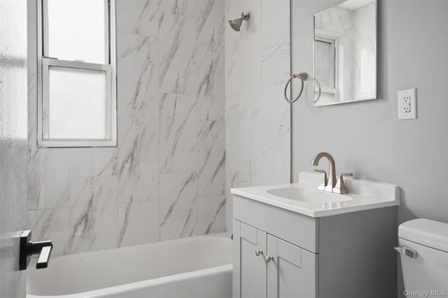 134 Ravine Avenue 3B, Yonkers, NY 10701