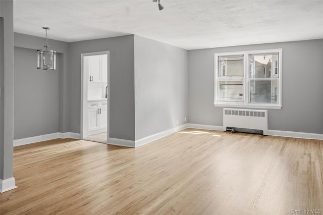 134 Ravine Avenue 3B, Yonkers, NY 10701