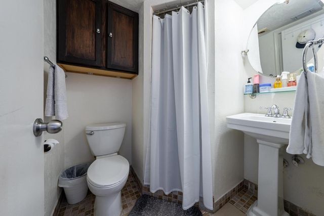 9235 Lagoon Place 302, Davie, FL 33324