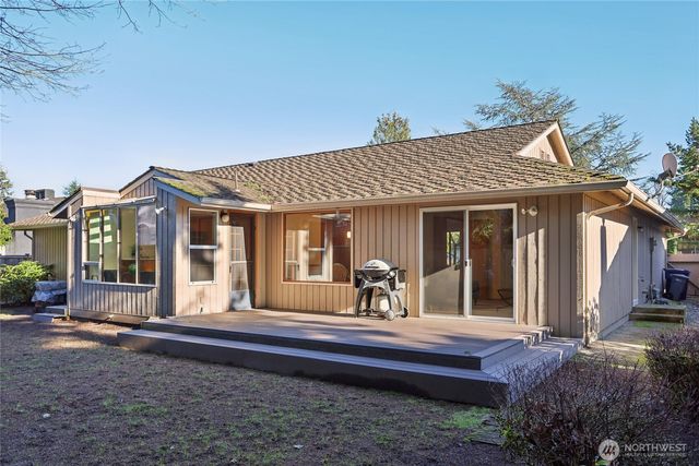 16535 147th Avenue SE, Renton, WA 98058