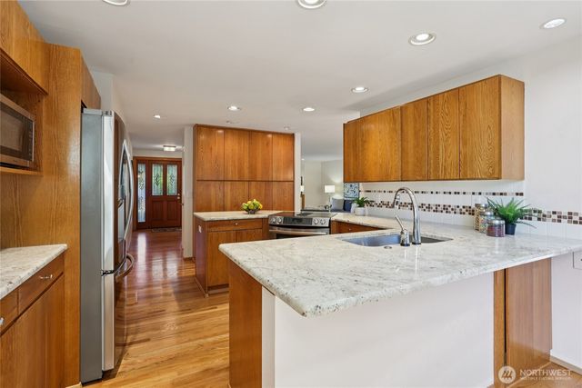 16535 147th Avenue SE, Renton, WA 98058