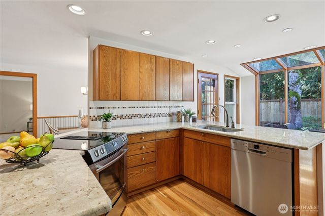 16535 147th Avenue SE, Renton, WA 98058