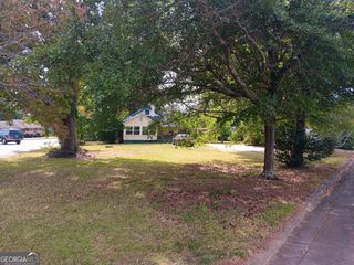 406 Brookwood Drive, Thomaston, GA 30286