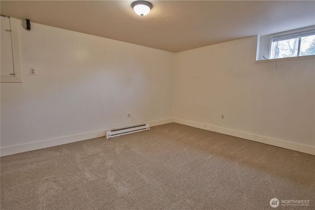 7891 San Juan Avenue, Clinton, WA 98236