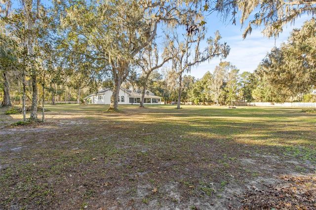 31445 AMBERLEA ROAD, Dade City, FL 33523