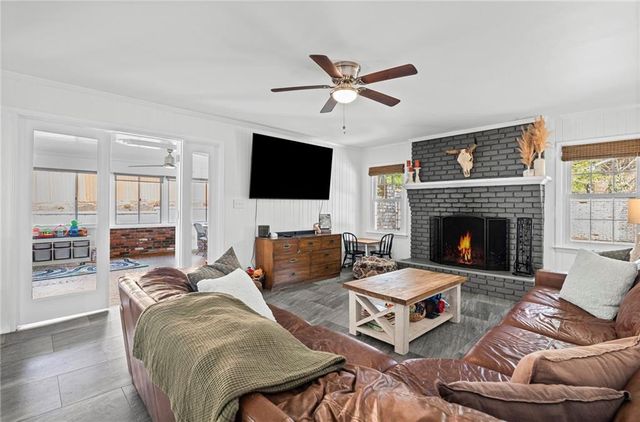2808 Beverly Hills Drive, Marietta, GA 30068