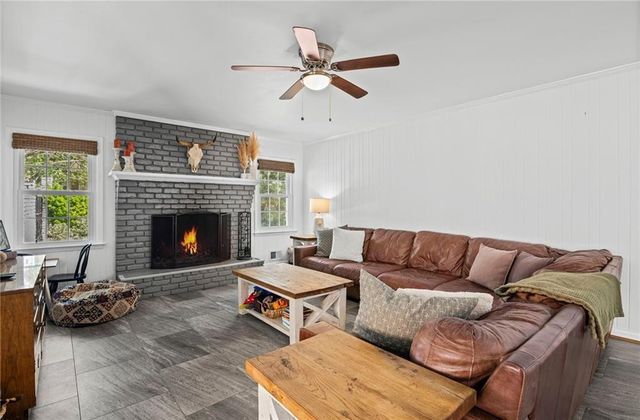 2808 Beverly Hills Drive, Marietta, GA 30068
