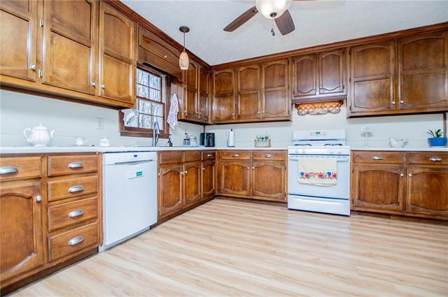 2575 Bethany Lane, Powder Springs, GA 30127