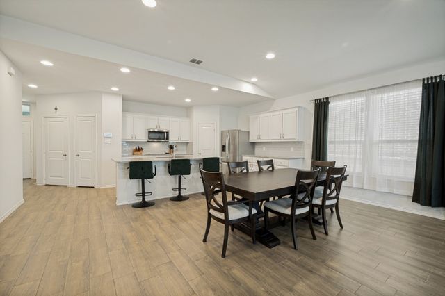 11520 Aspen Meadows Court, Aubrey, TX 76227