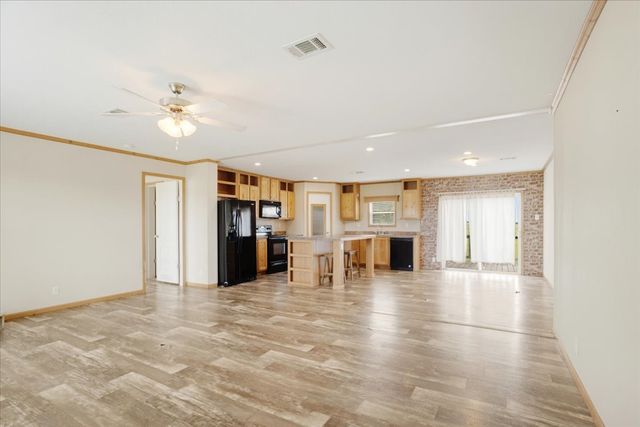 8791 County Road 1143, Celeste, TX 75423