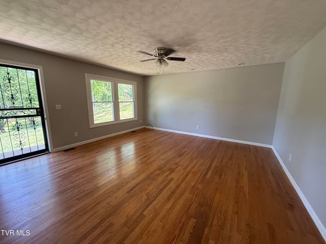391 Mckeehan Ridge Road, Elizabethton, TN 37643