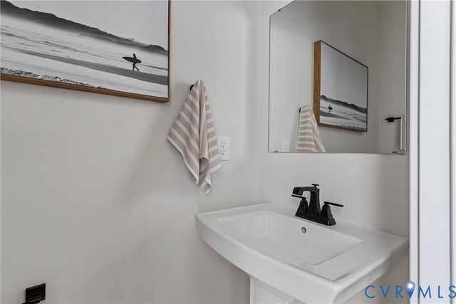 1303 Ewing Park Loop, Midlothian, VA 23113