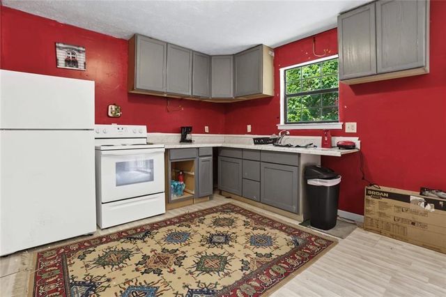 2822 WoodHollow Lane, Jonesboro, GA 30236