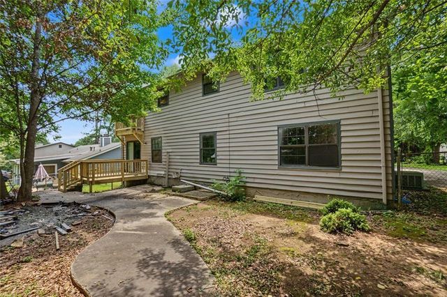 2822 WoodHollow Lane, Jonesboro, GA 30236