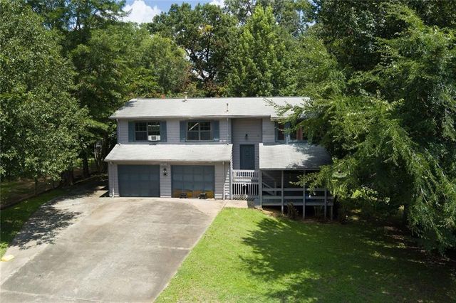 2822 WoodHollow Lane, Jonesboro, GA 30236