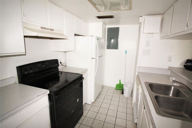 2117 LYME BAY DRIVE 604, Orlando, FL 32839