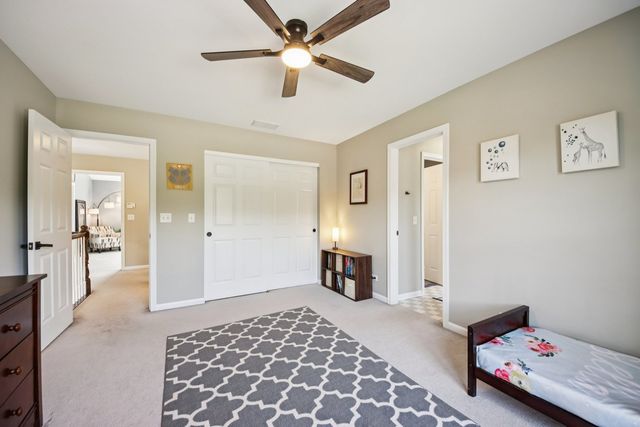 1138 Ridgewood Circle, Lake In The Hills, IL 60156