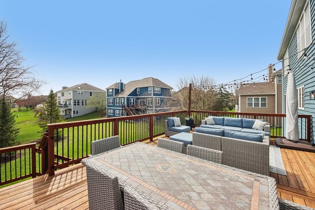 1138 Ridgewood Circle, Lake In The Hills, IL 60156