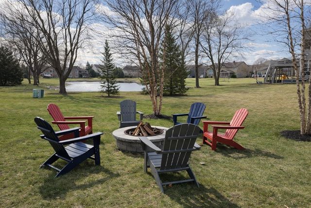 1138 Ridgewood Circle, Lake In The Hills, IL 60156