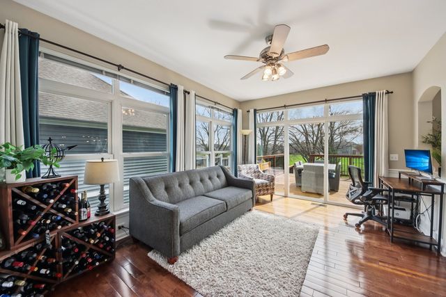 1138 Ridgewood Circle, Lake In The Hills, IL 60156