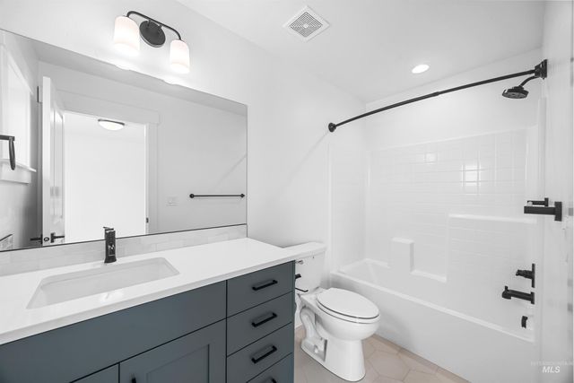 4268 N Sunny Side Avenue, Meridian, ID 83646