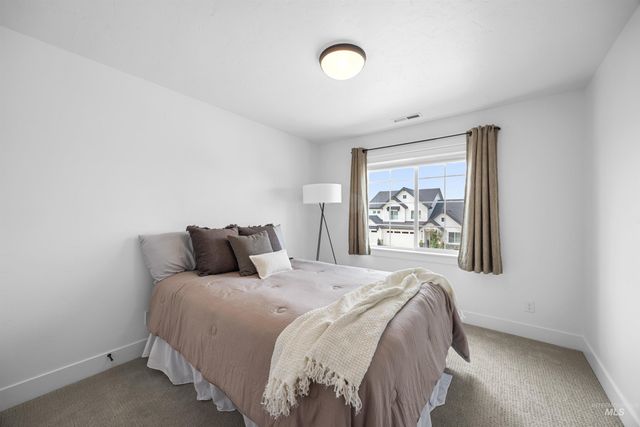 4268 N Sunny Side Avenue, Meridian, ID 83646