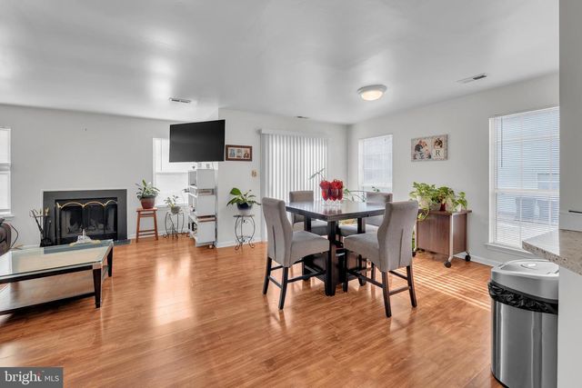 91 FOX MEADOW DR, Sicklerville, NJ 08081