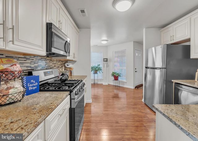 91 FOX MEADOW DR, Sicklerville, NJ 08081