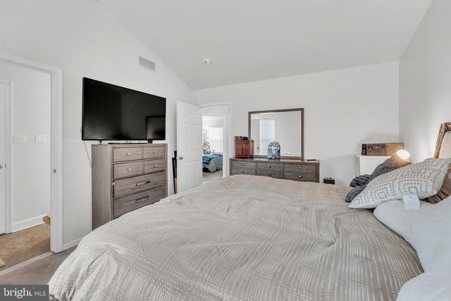 91 FOX MEADOW DR, Sicklerville, NJ 08081