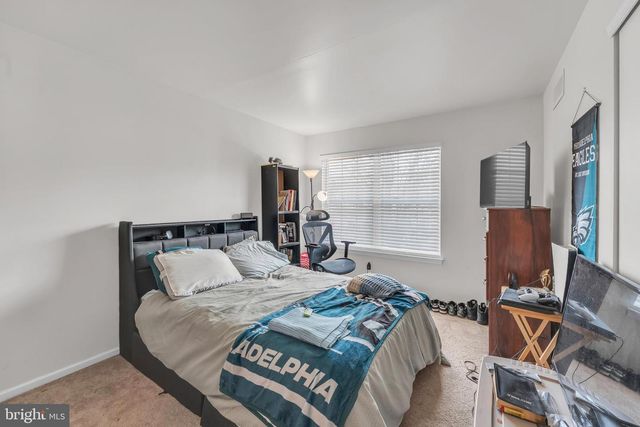 91 FOX MEADOW DR, Sicklerville, NJ 08081