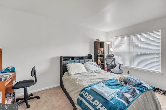 91 FOX MEADOW DR, Sicklerville, NJ 08081