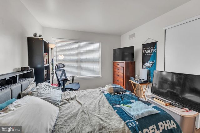 91 FOX MEADOW DR, Sicklerville, NJ 08081