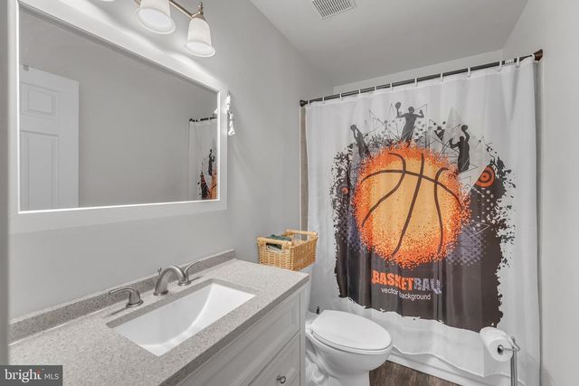 91 FOX MEADOW DR, Sicklerville, NJ 08081