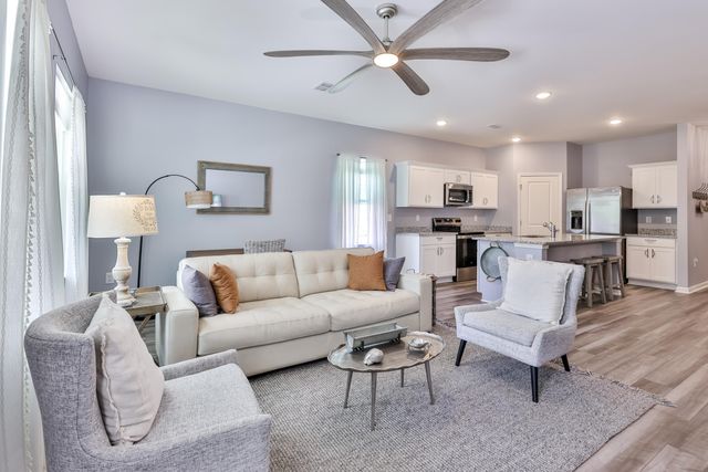 202 Linares St., Loris, SC 29569