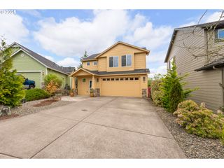 420 BACKWATER Loop, Sutherlin, OR 97479