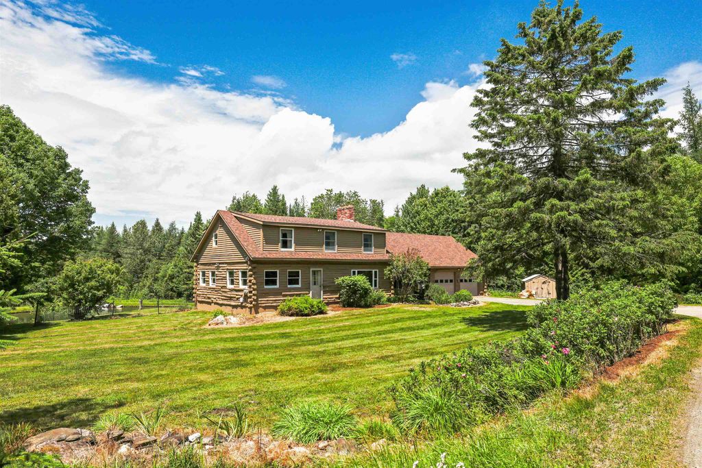 1435 Dexter Mountain Road, Glover, VT 05839