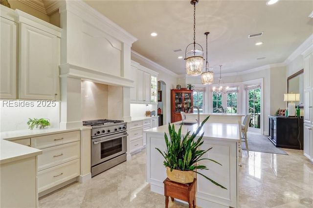 17 Bayley Rd, Bluffton, SC 29910