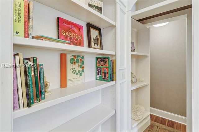 17 Bayley Rd, Bluffton, SC 29910