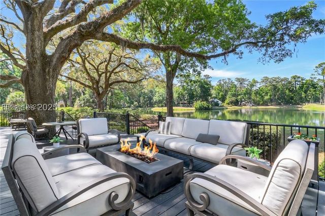 17 Bayley Rd, Bluffton, SC 29910