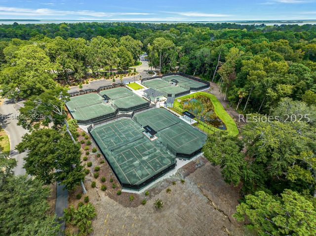 17 Bayley Rd, Bluffton, SC 29910