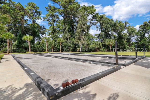 17 Bayley Rd, Bluffton, SC 29910