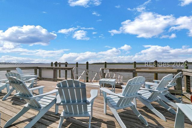 17 Bayley Rd, Bluffton, SC 29910