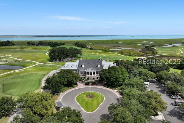 17 Bayley Rd, Bluffton, SC 29910