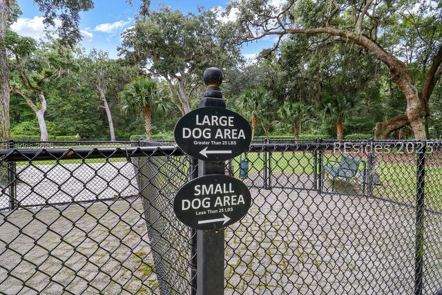 17 Bayley Rd, Bluffton, SC 29910