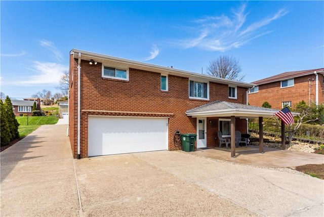 4353 E Barlind Dr, Whitehall, PA 15227