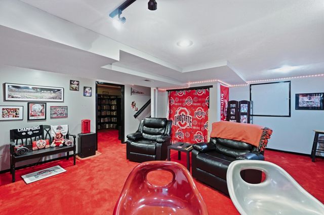 1478 Halfhill Way, Columbus, OH 43207